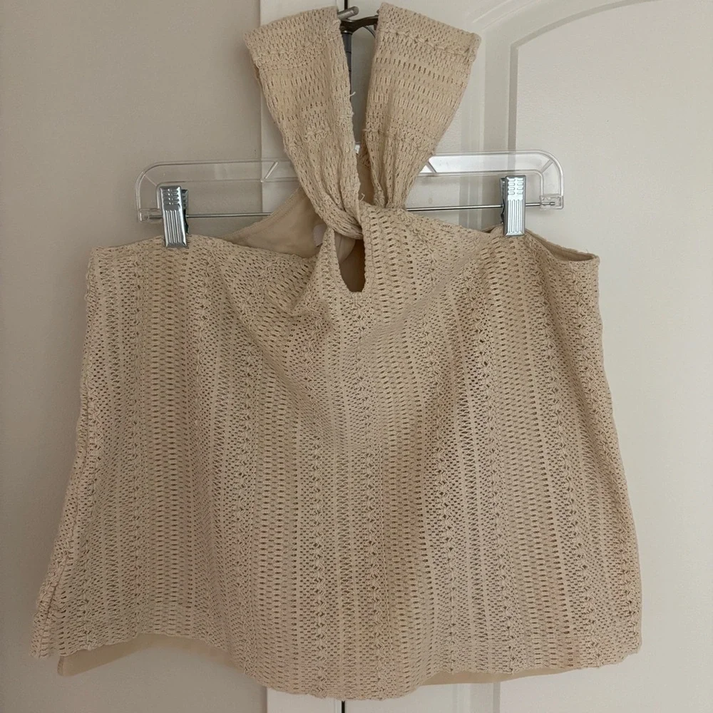 Beige Crochet Keyhole Halter Top, Racerback, Relaxed Size Medium from LOFT Lined - Picture 3 of 11